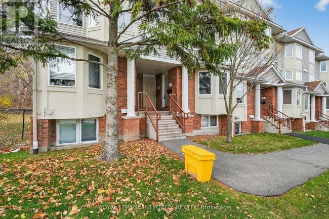 Building Photo - 1400 Wildberry Ct