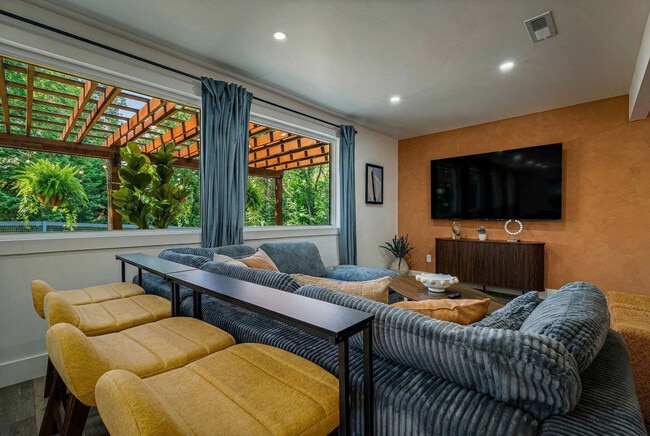 Foto del edificio - 10 Penny Ave