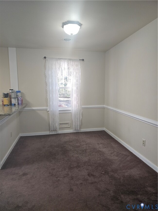 Building Photo - 1207 Blue Jay Ln