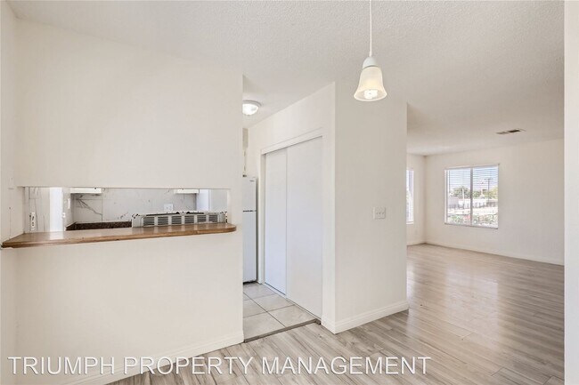 Foto del edificio - 2 br, 1 bath House - 716 Pensacola Lane #3