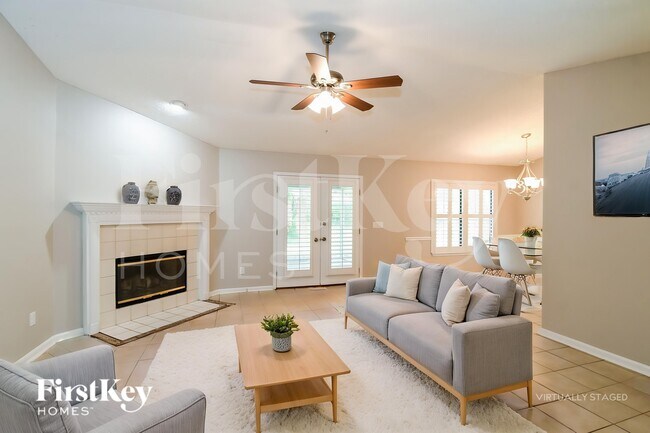 Foto del edificio - 1332 Lamboll Ave