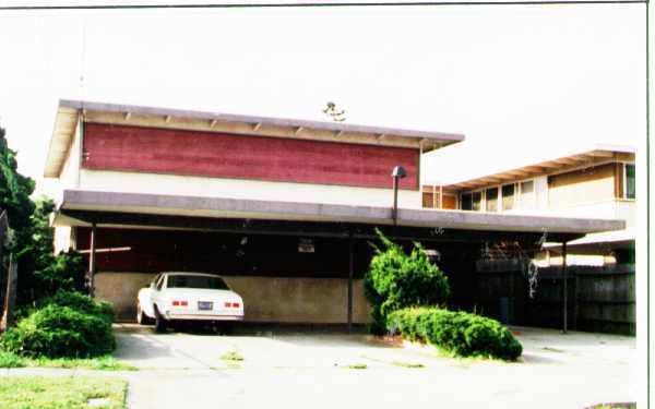 Building Photo - 5224 Burlingame Ave