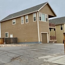 Building Photo - 636 S Jackson St