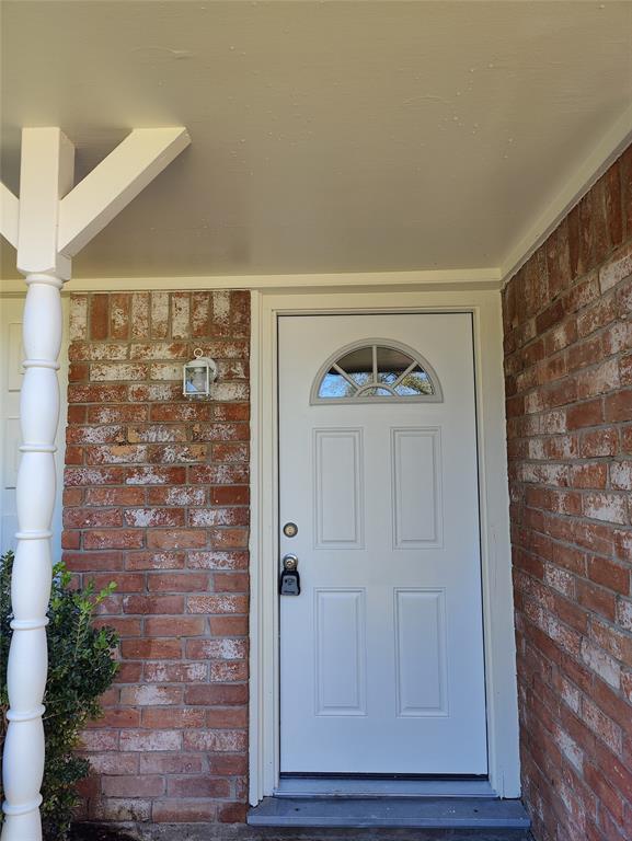 Building Photo - 11731 Fall Meadow Ln