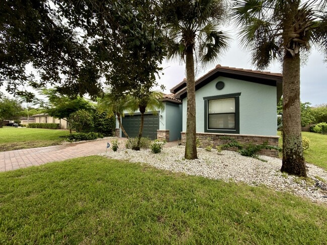 Building Photo - 9368 Via Murano Ct