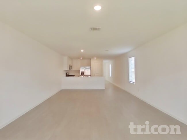 Building Photo - 3009 fantasy Terrace Dr