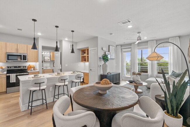 Model One Bedroom - Ariza 290 West