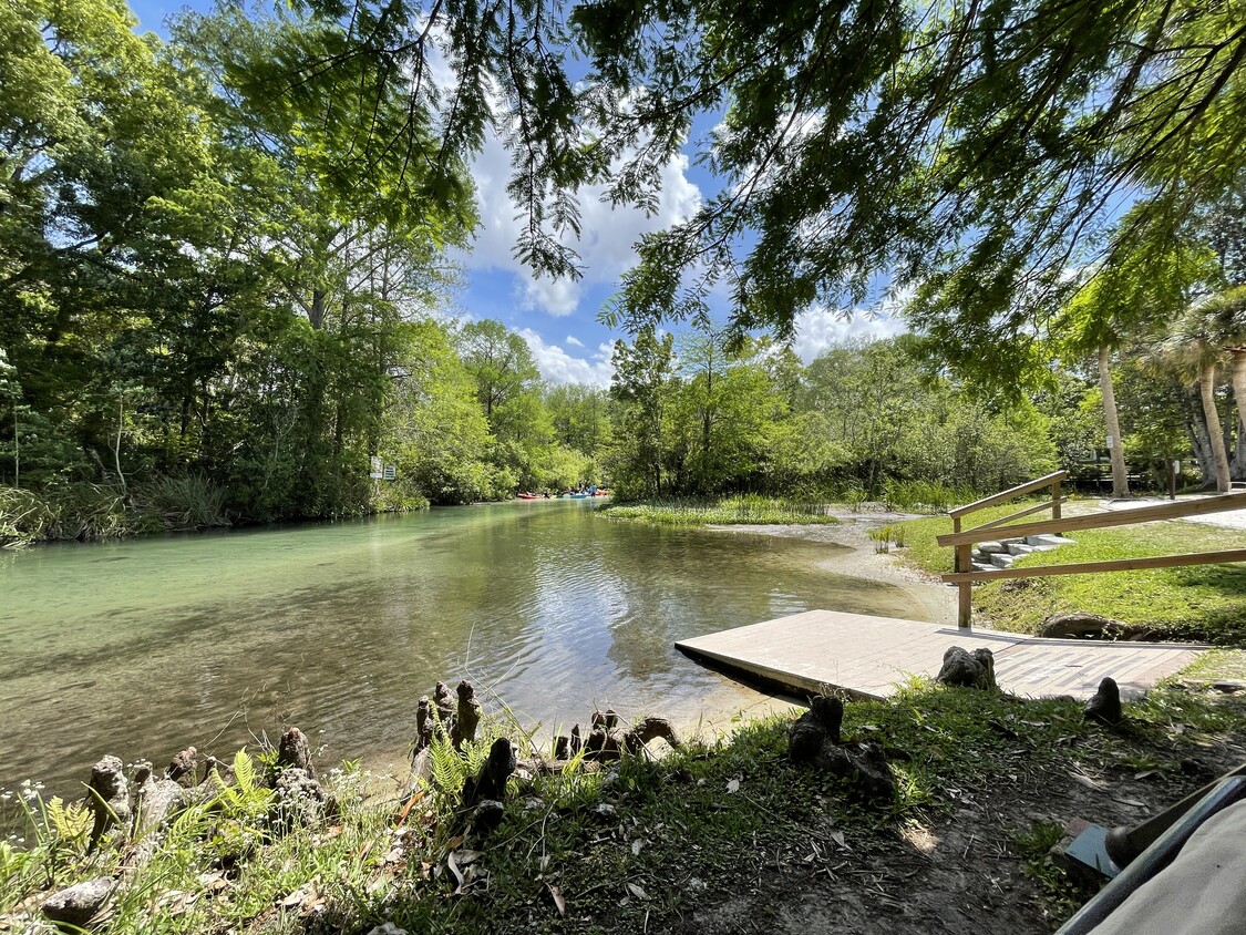 Places To Rent On Weeki Wachee River