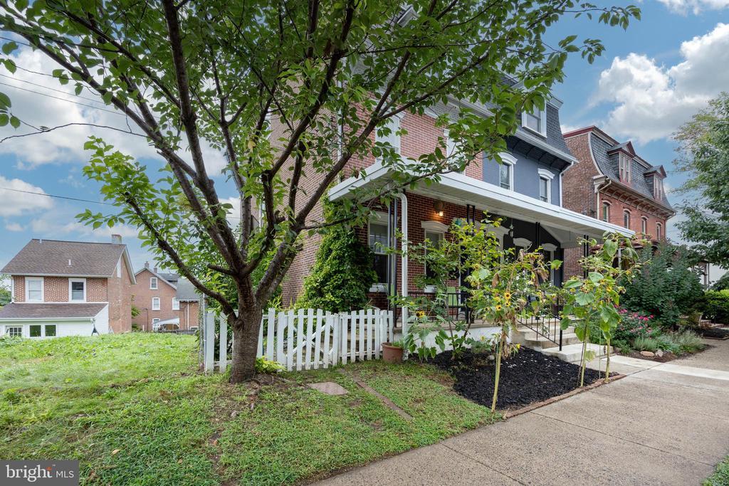 Foto principal - 395 Washington Ave