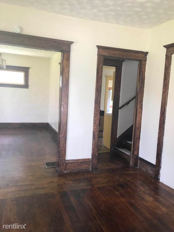 Primary Photo - 5 br, 2 bath House - 234 falconer st