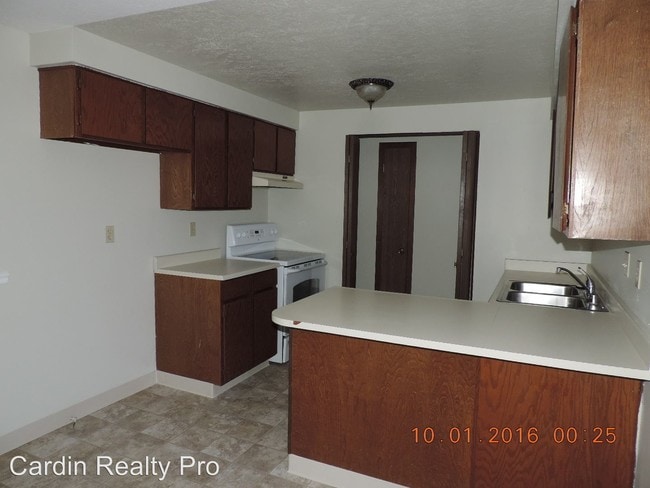 Building Photo - 3 br, 2 bath House - 6780 Lotus St