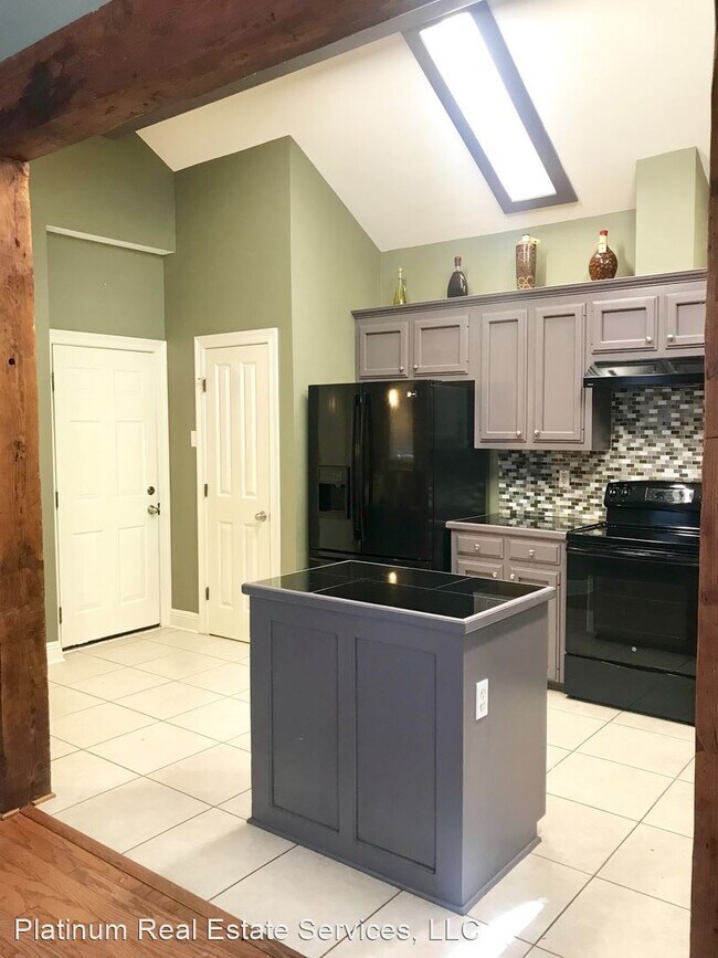 Foto del edificio - 3 br, 2 bath House - 10448 Spring Rose Ave