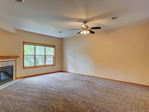 Building Photo - 1807 Carns Dr