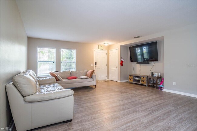 Building Photo - 3 br, 2 bath House - 32144 Brookstone Drive