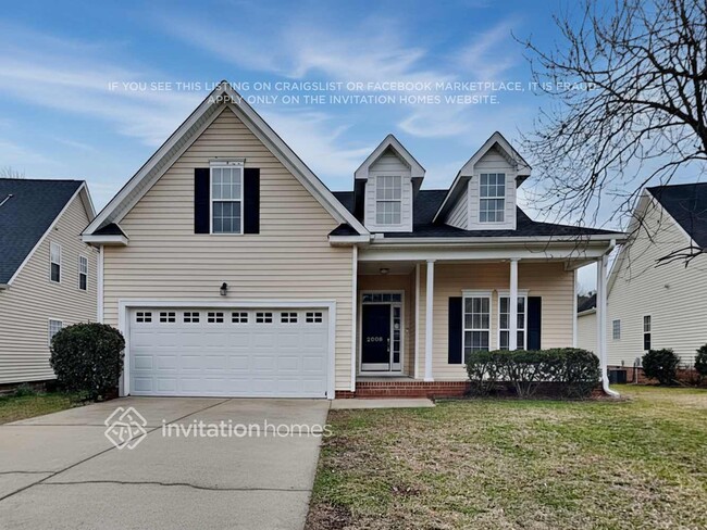 Building Photo - 2008 Watsonia Dr