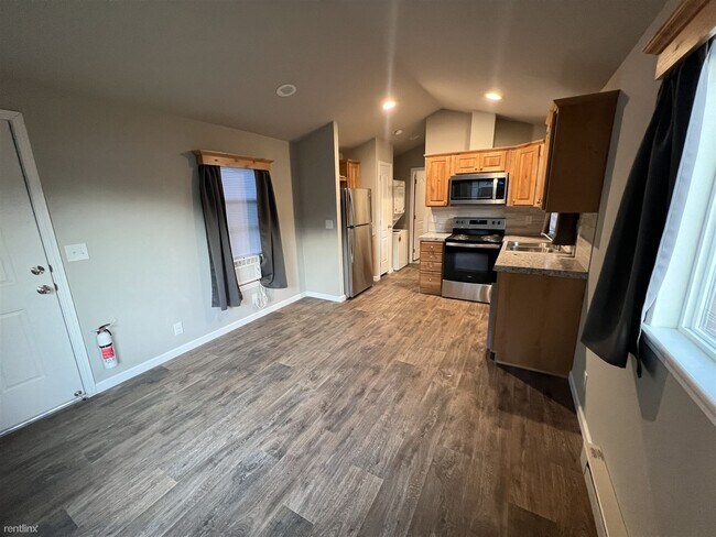 Building Photo - 1 br, 1 bath Mobile Home - 4518 Southeast ...