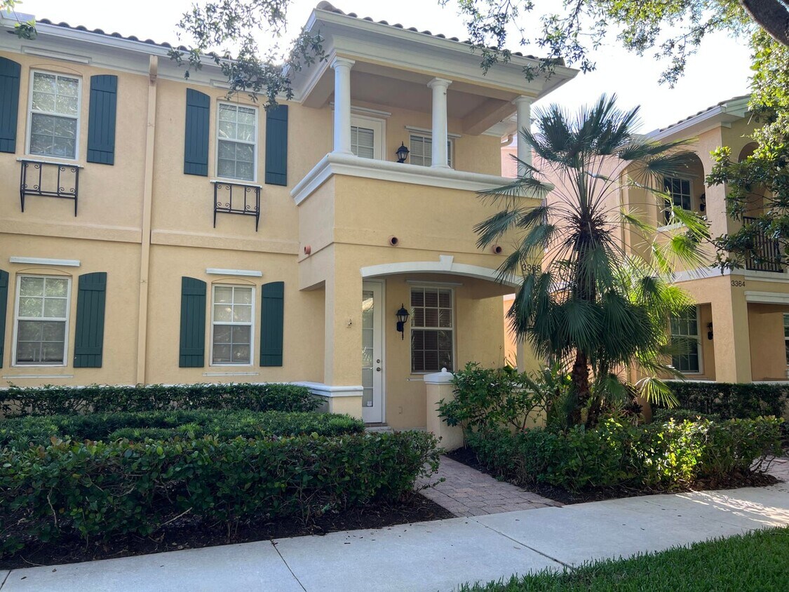 3368 Greenway Dr, Jupiter, FL 33458 Townhome Rentals in Jupiter FL