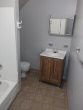 Building Photo - 6909 Denison Ave