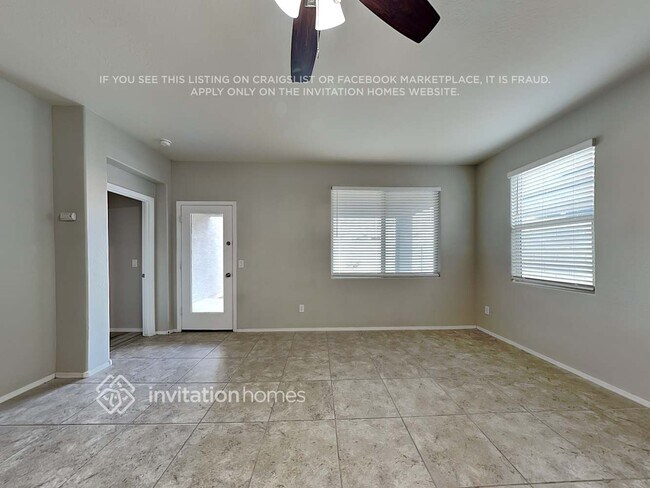 Foto del edificio - 31040 W Whitton Ave