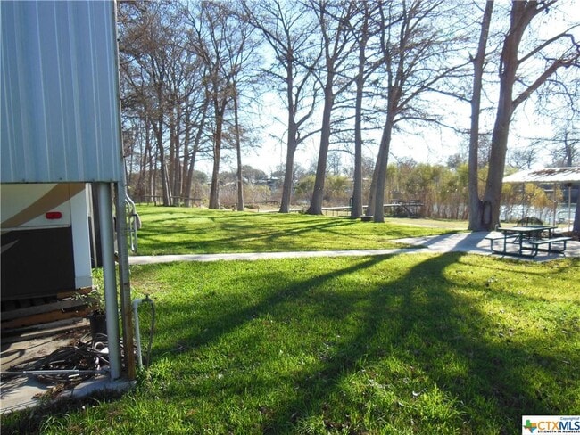 Building Photo - 976 Schumans Beach Rd