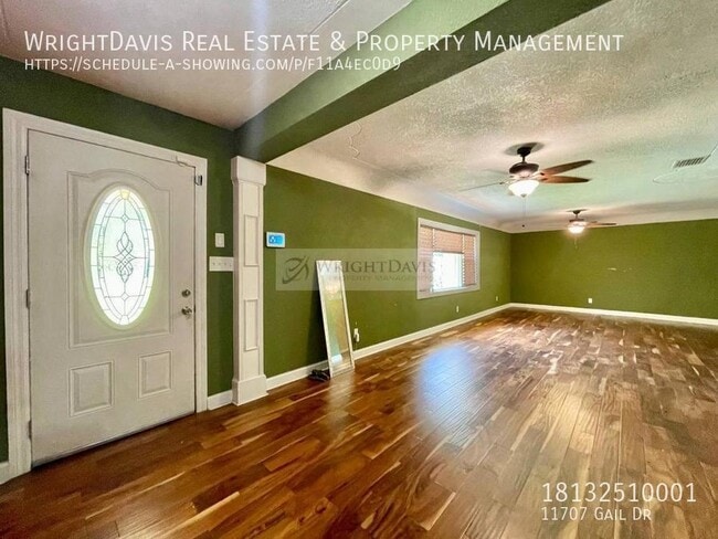 Building Photo - Waterfront 3/2 home on Hillsborough River!