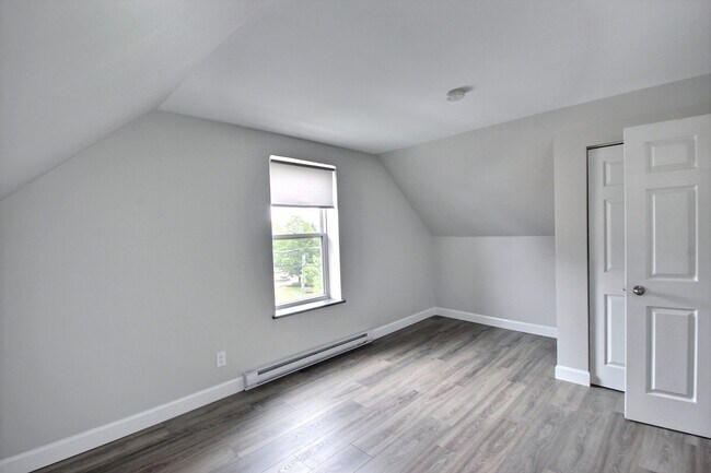 Photo du bâtiment - 142 Almag