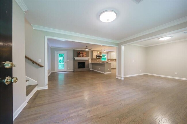 Building Photo - 175 Jayne Ellen Way