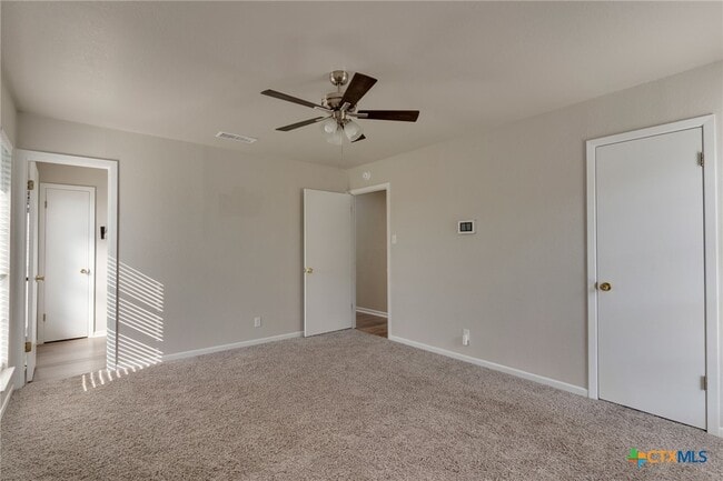 Building Photo - 3008 Belmont Dr