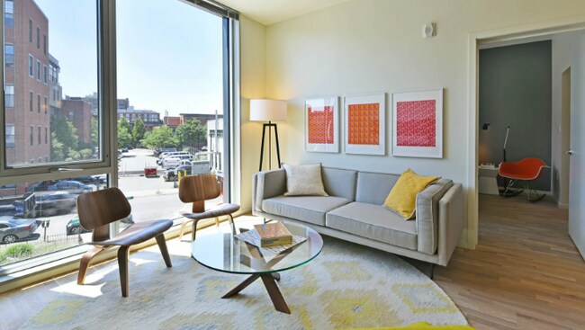 Foto del edificio - 599 Harrison Ave