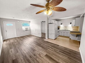 Building Photo - 3744 Estelle Ave
