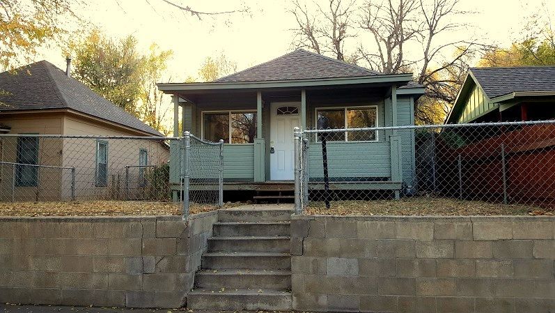 Primary Photo - 415 N Loomis Avenue