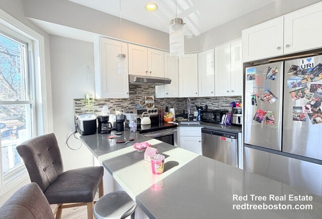 Photo - 39 Long Ave Apartment