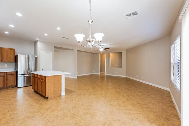 Foto del edificio - 2611 W Bloch Rd