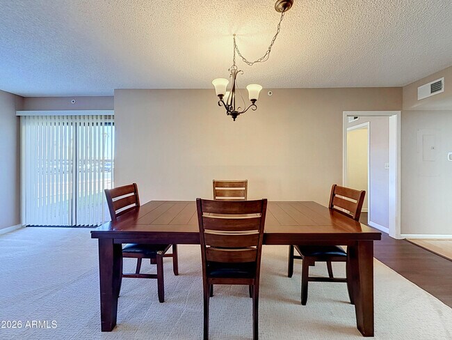 Building Photo - 10330 W Thunderbird Blvd