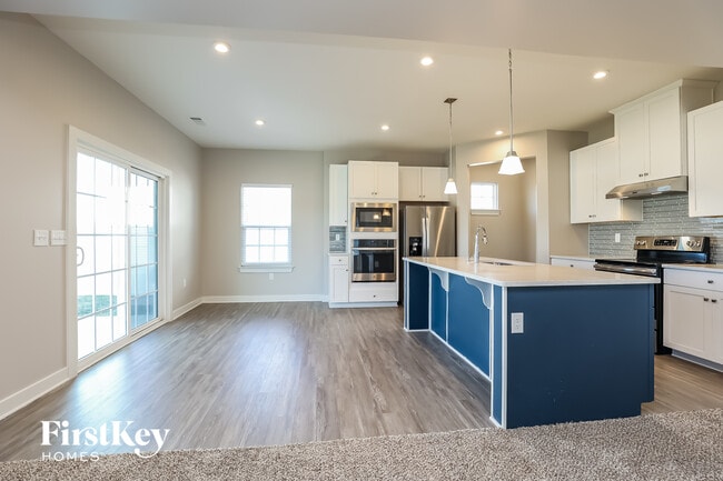 Foto del edificio - 2932 Leatherwood Dr