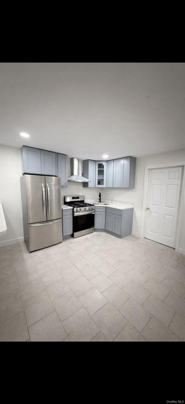 Building Photo - 60-71 70th St