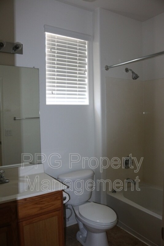 Foto del edificio - 15366 W Dreyfus St