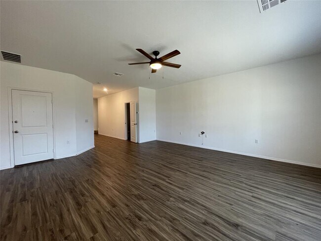 Building Photo - 14229 Sandrock Bnd