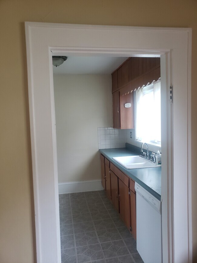 Foto del edificio - 907 E Holston Ave
