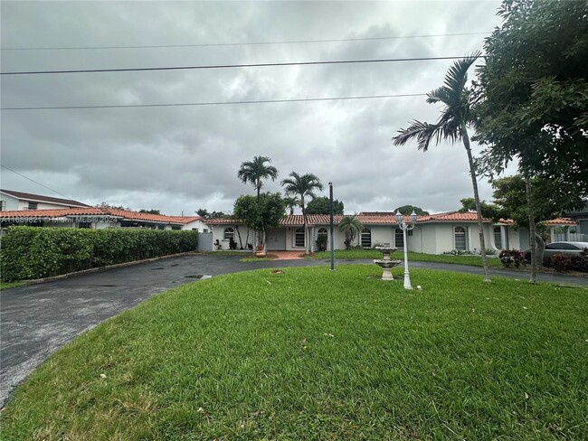 Foto del edificio - 538 SW 78th Ct