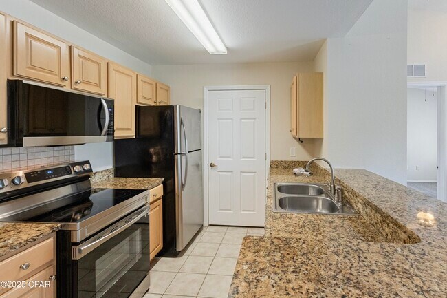 Foto del edificio - 1109 Lighthouse Rd