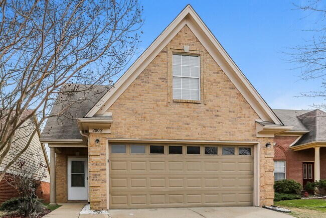 Foto del edificio - 2802 Maggie Woods Ln