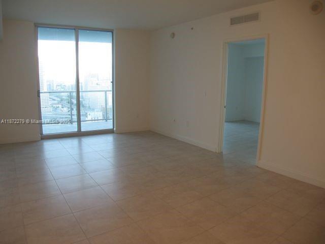 Foto del edificio - 185 SW 7th St