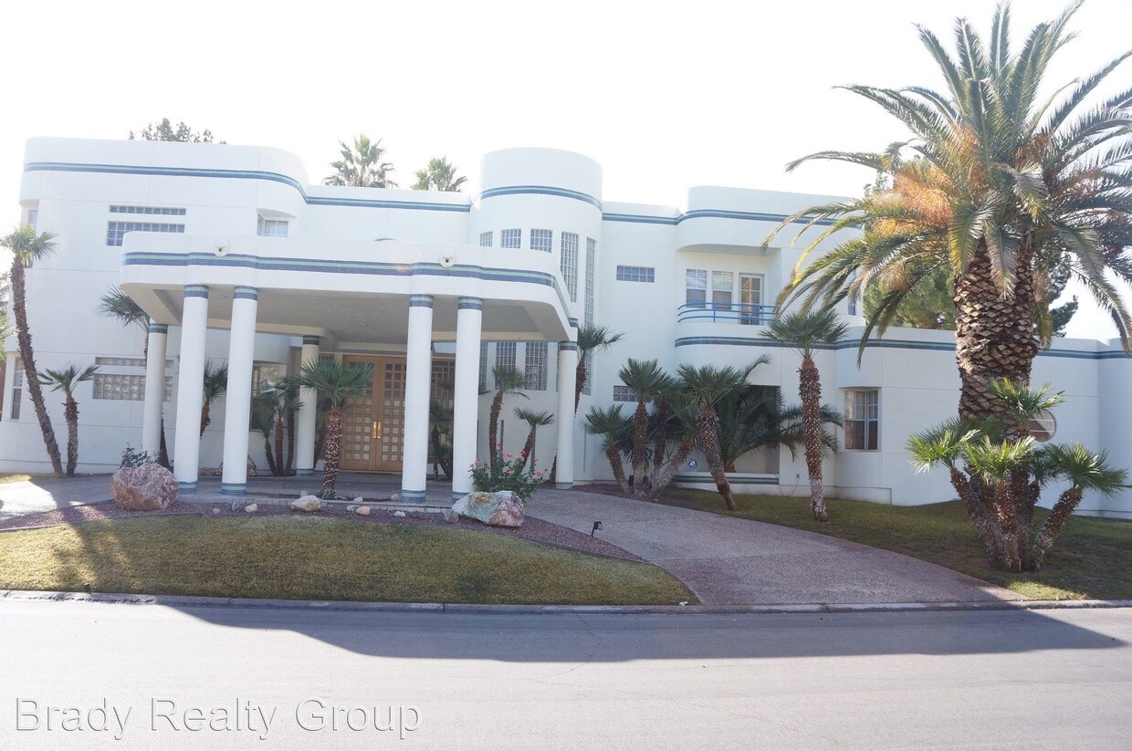 Foto principal - 5 br, 6.5 bath House - 2521 Driftwood Dr.