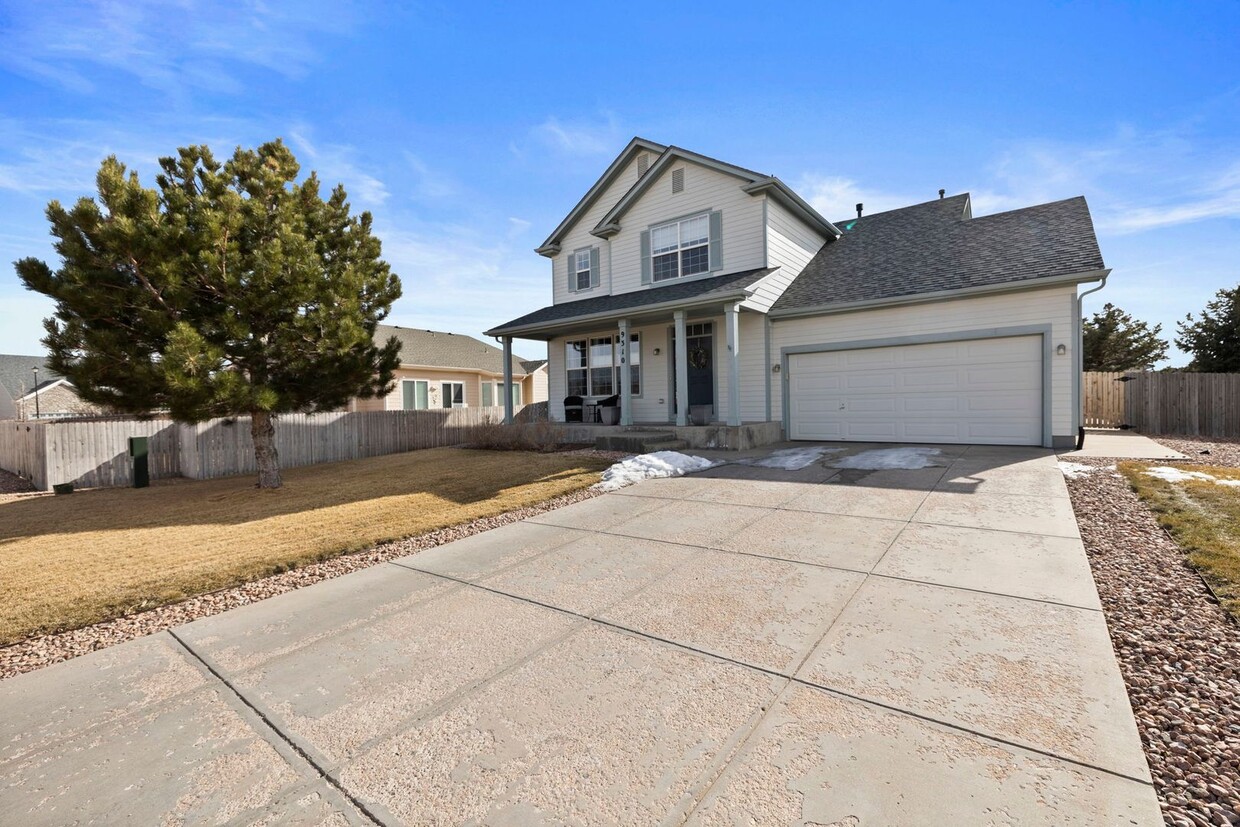 Foto principal - Gorgeous 3BD Home in Antler Creek Golf Cou...