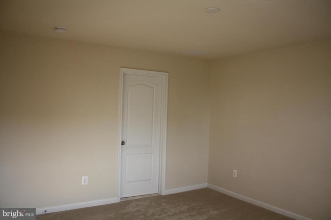 Building Photo - 7236 Albion Way