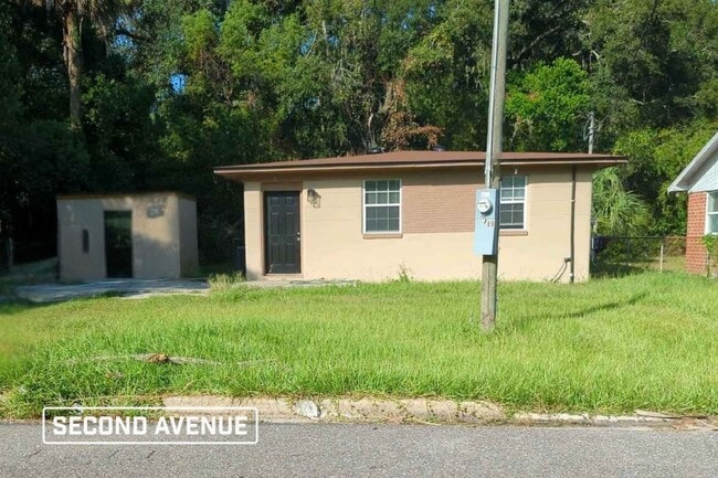 Building Photo - 89 Andress St