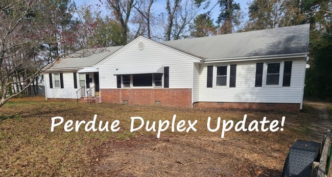 Front of duplex - 1202 W Garner Rd