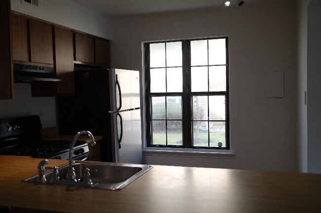 Foto del edificio - 153A Bradford Ct