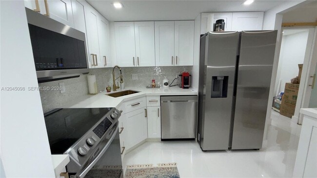 Photo - 2333 Brickell Ave (Miami, FL) Apartment